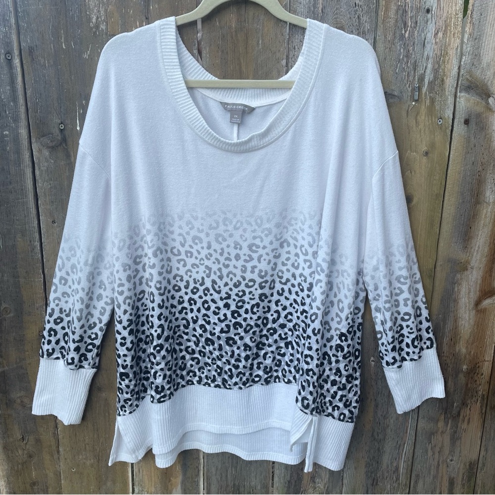 Falls Creek Hombre Leopard Print Oversized Sweater Sz. 2X